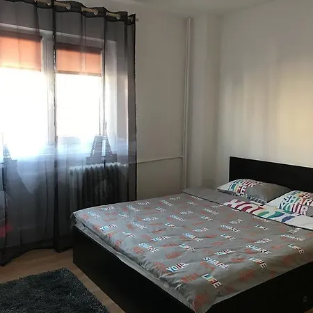 Casa Poporului Apartment